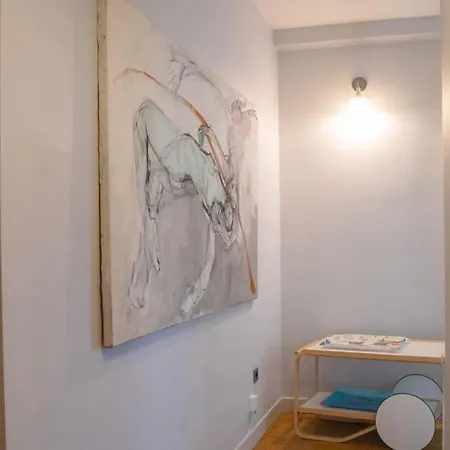 Moderne 2 Pieces En Plein Au Bord De Seine Апартаменты *