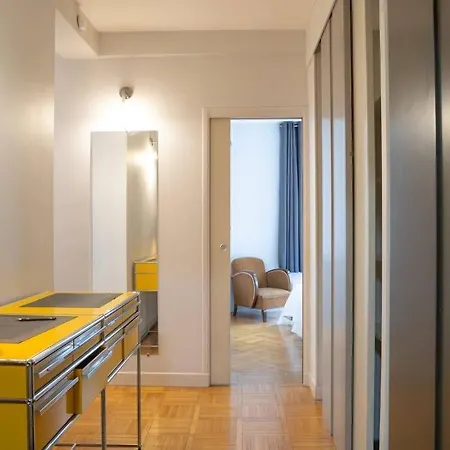 Moderne 2 Pieces En Plein Au Bord De Seine Апартаменты *